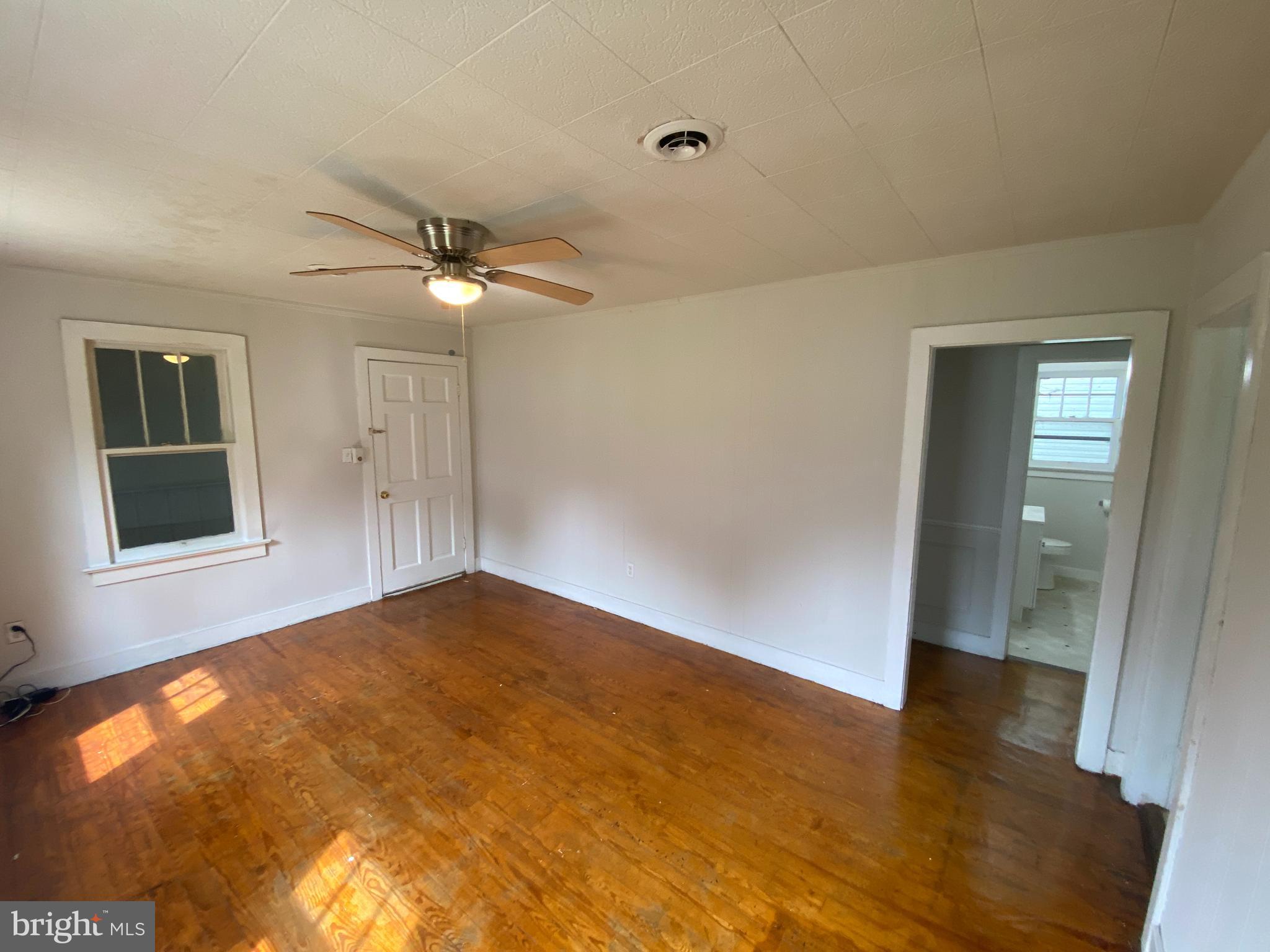 SYLVANIA HEIGHTS - Residential Lease