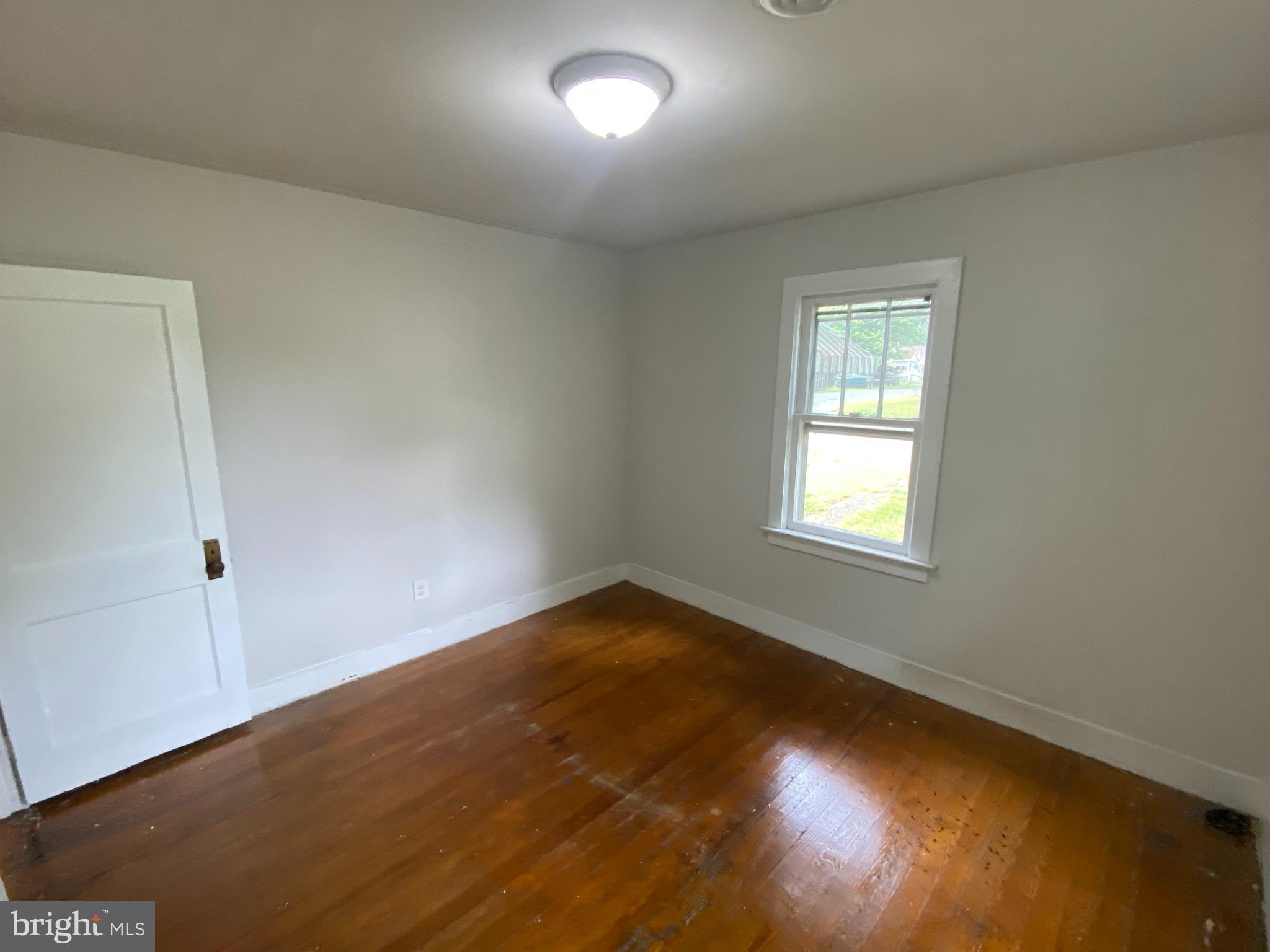 SYLVANIA HEIGHTS - Residential Lease