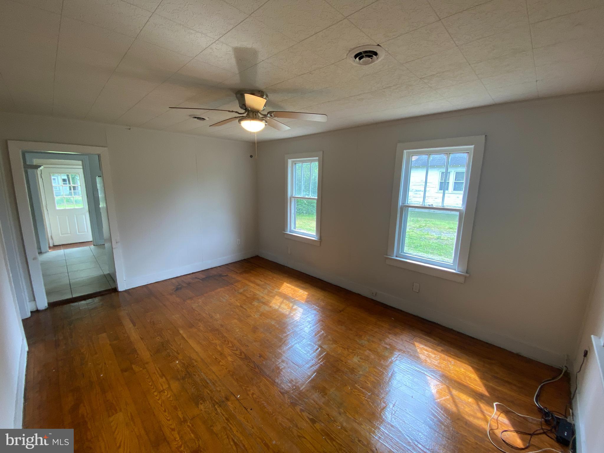 SYLVANIA HEIGHTS - Residential Lease