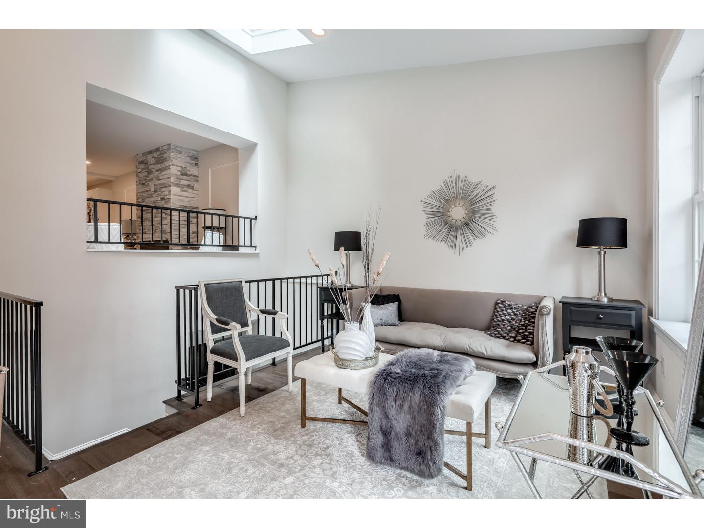 WASHINGTON SQ WEST - Residential