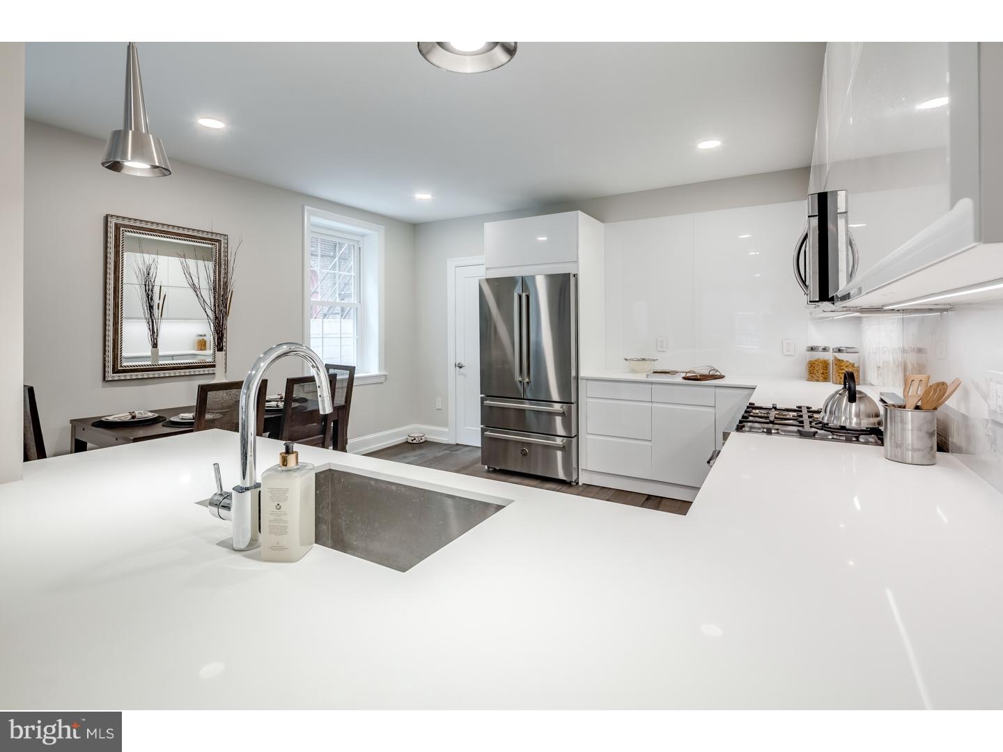 WASHINGTON SQ WEST - Residential