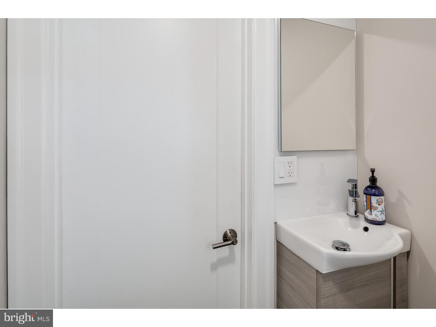 WASHINGTON SQ WEST - Residential