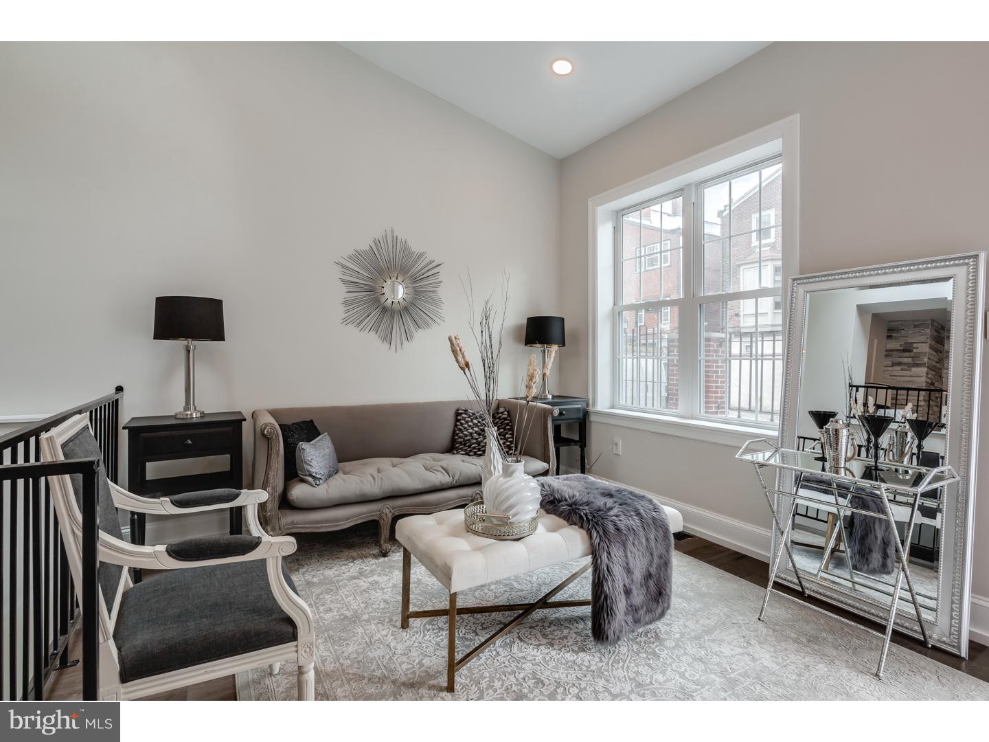 WASHINGTON SQ WEST - Residential