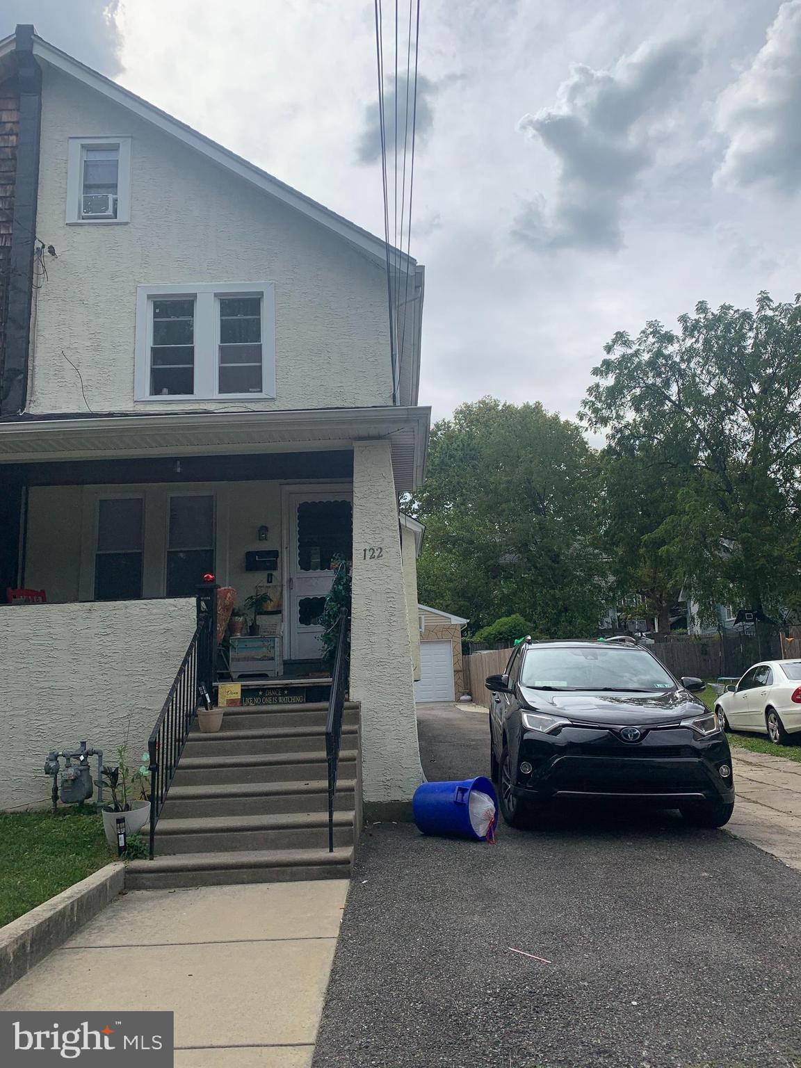 LANDSDOWNE STATION - Residential