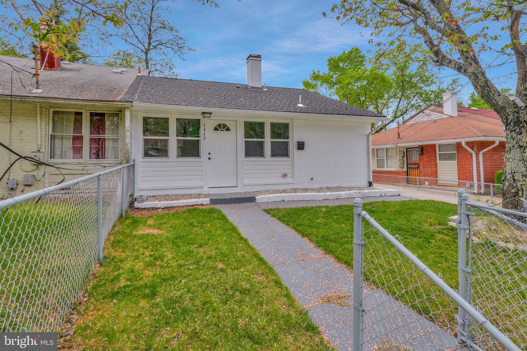 7842 BURNSIDE ROAD
