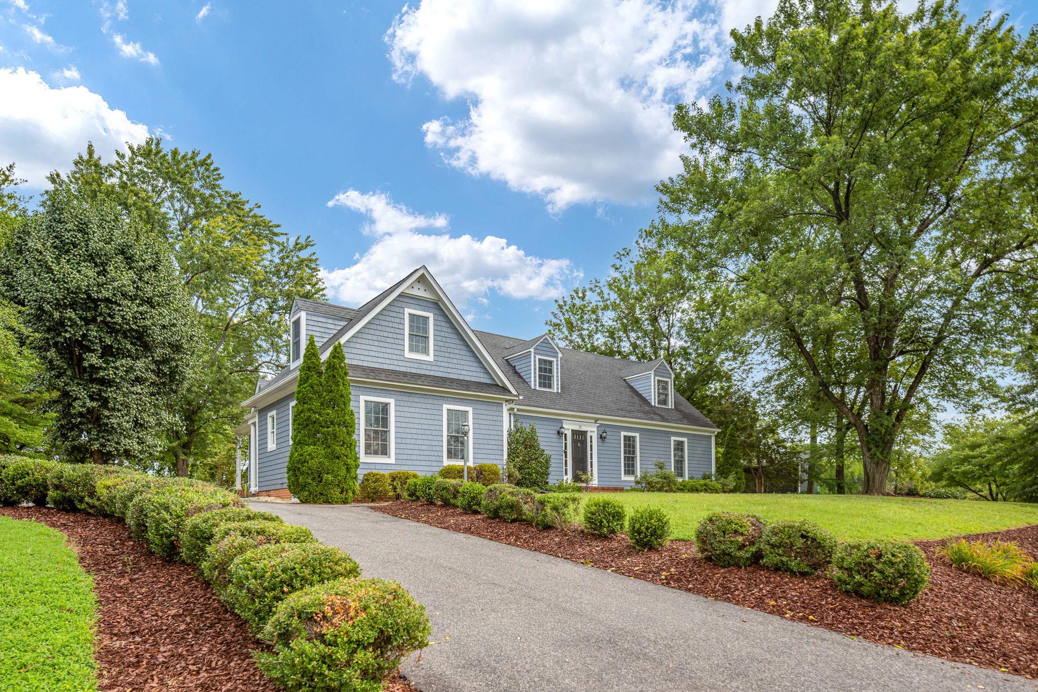 15 FOX RUN LANE