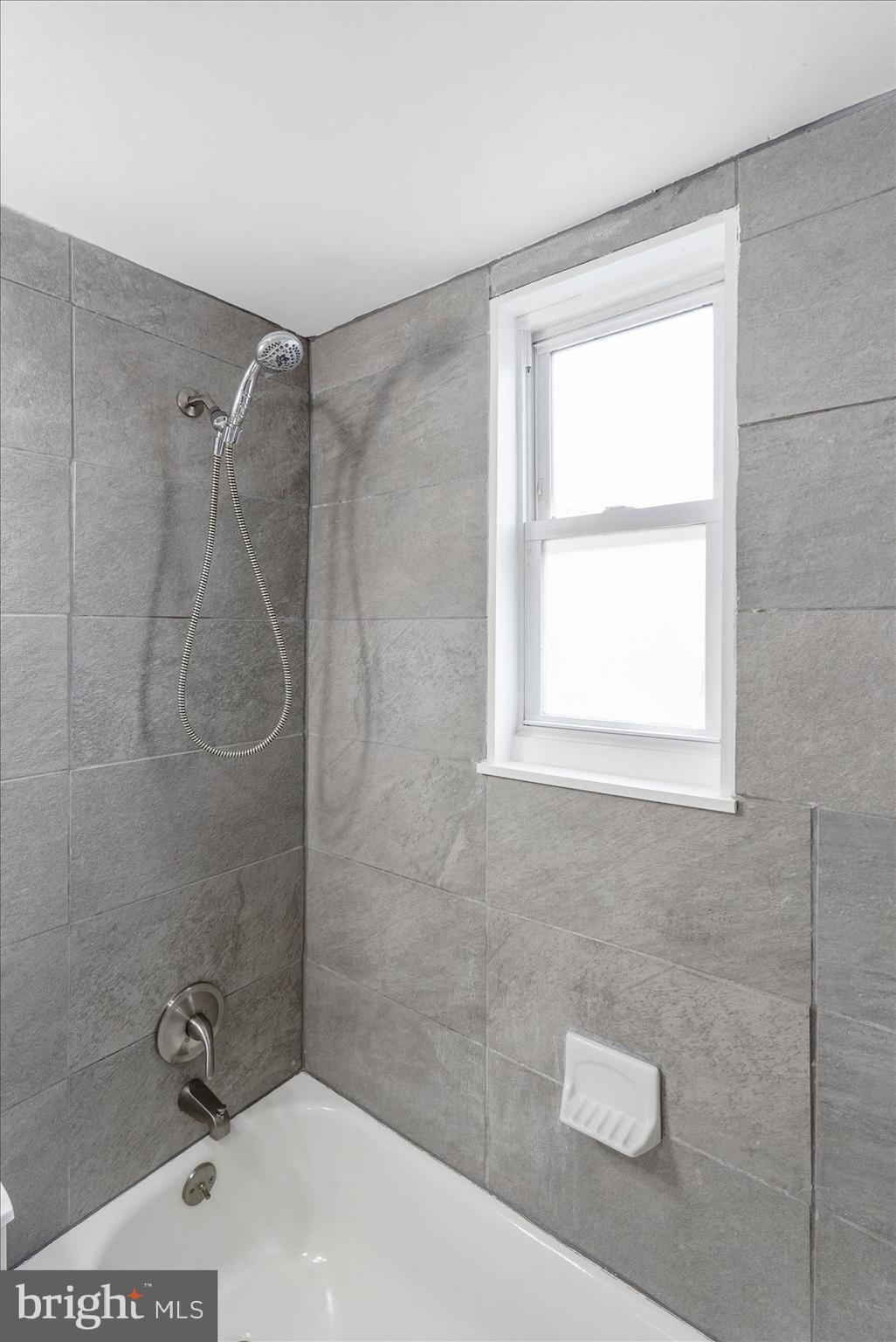 BELAIR-EDISON - Residential