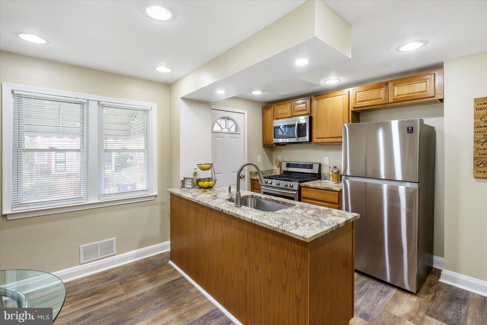 BELAIR-EDISON - Residential