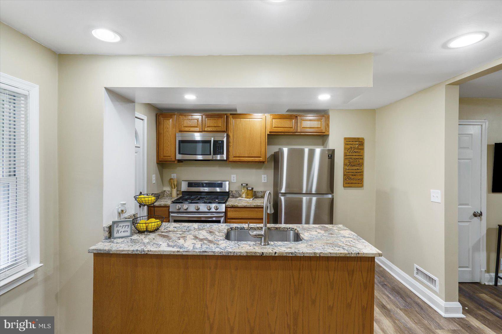 BELAIR-EDISON - Residential