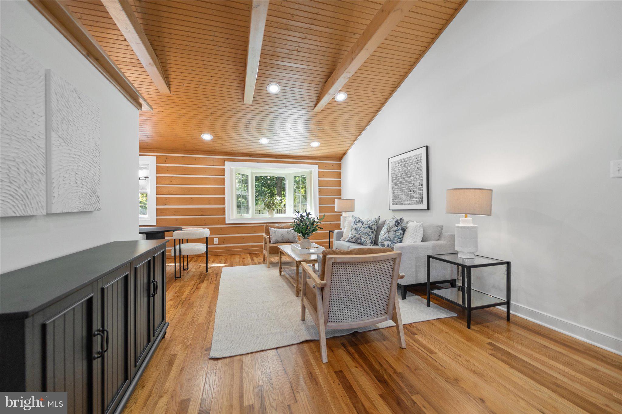 2258 SENSENEY LANE