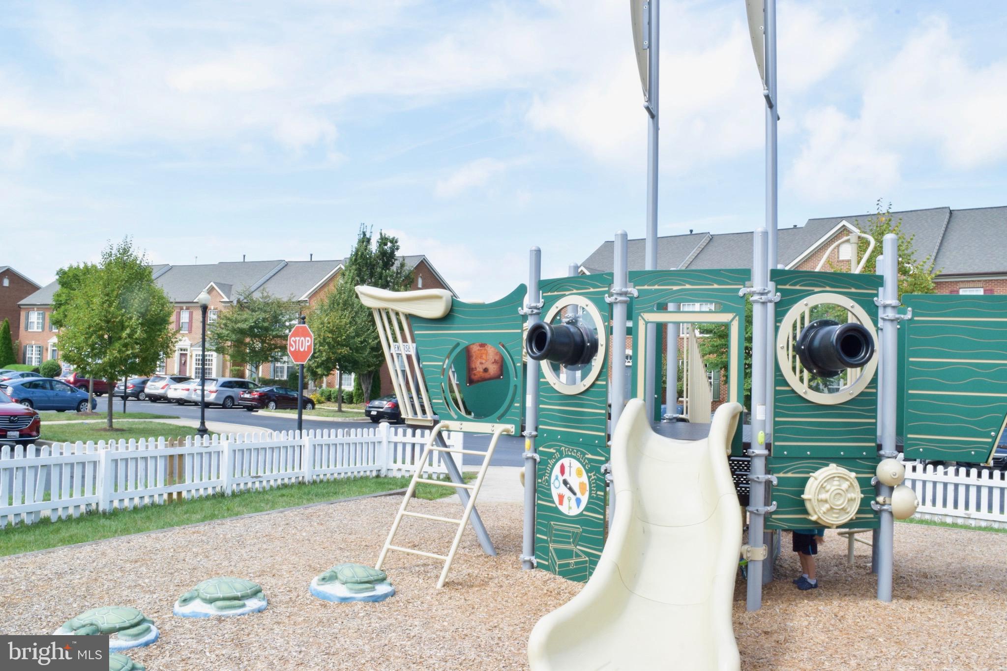 VILLAGES OF URBANA - Residential Lease