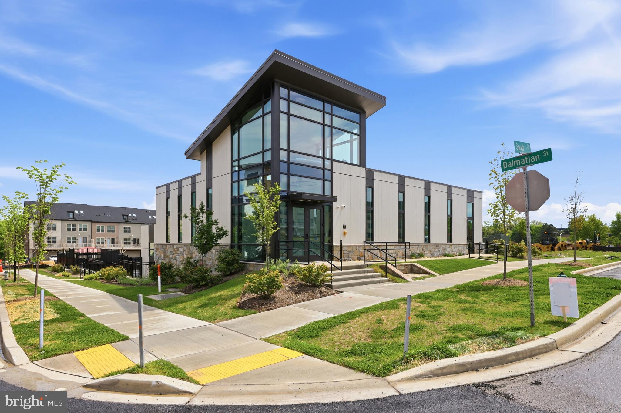 THE GROVE - Residential