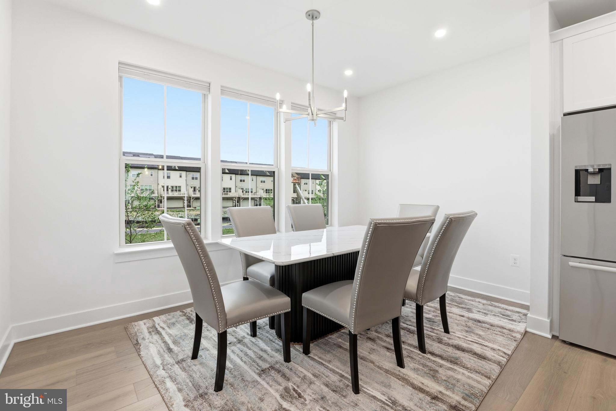 THE GROVE - Residential