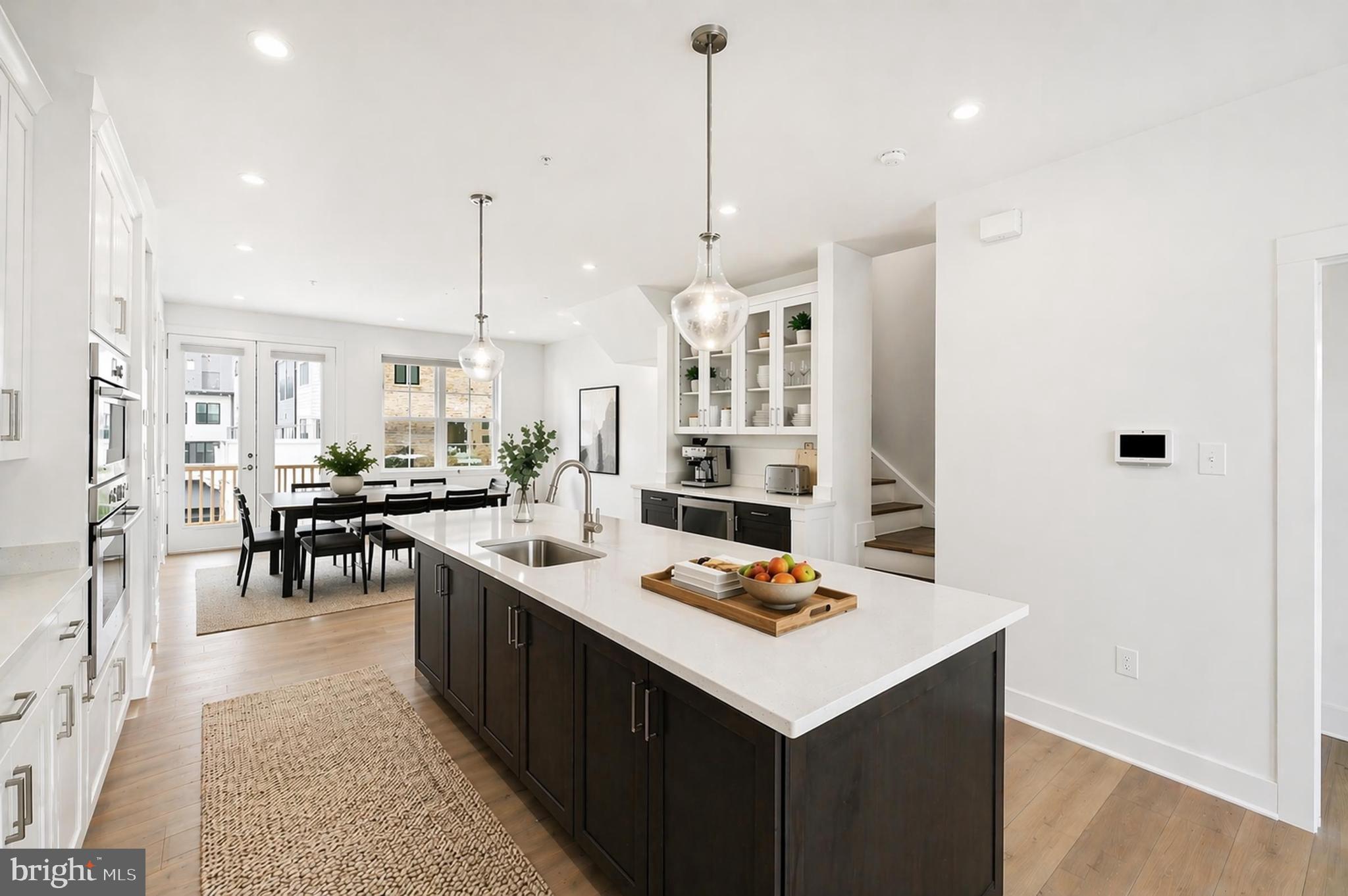 THE GROVE - Residential