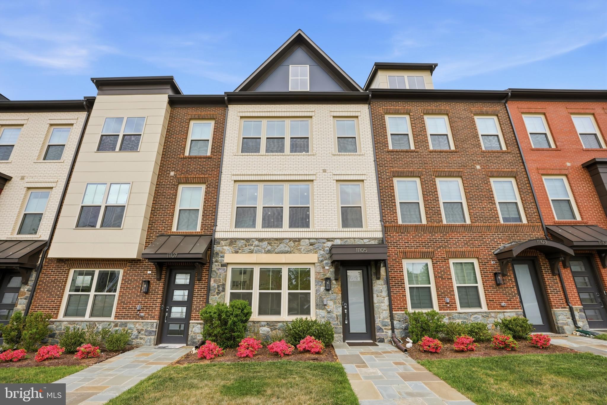 THE GROVE - Residential