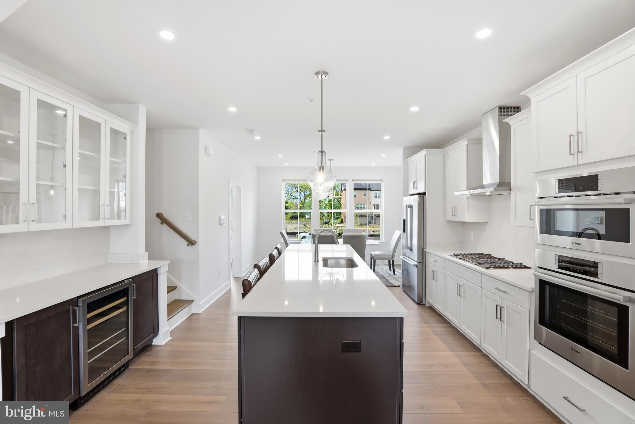 THE GROVE - Residential
