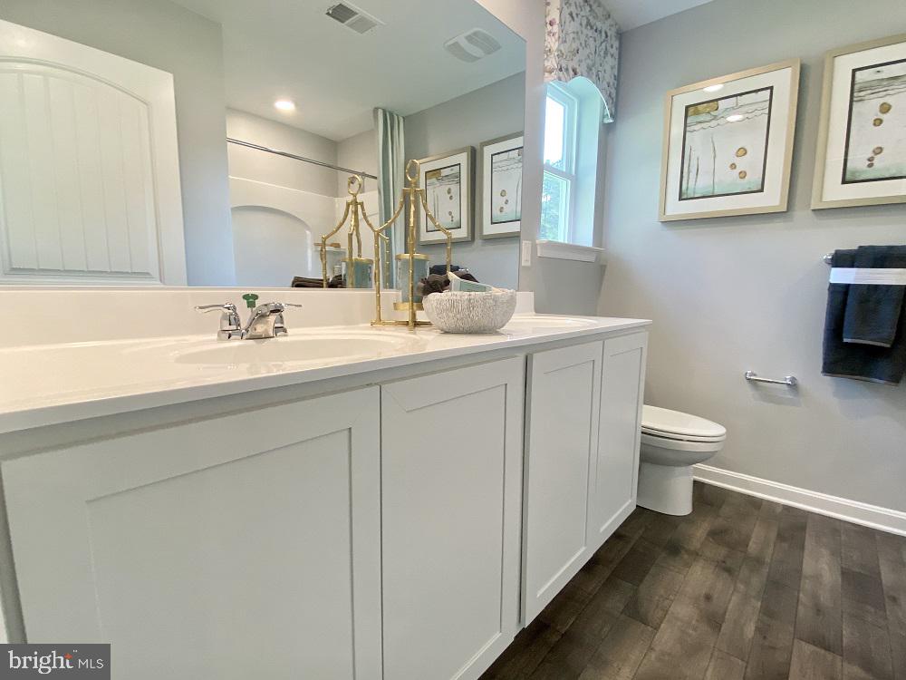 SASSAFRAS MEADOWS - Residential