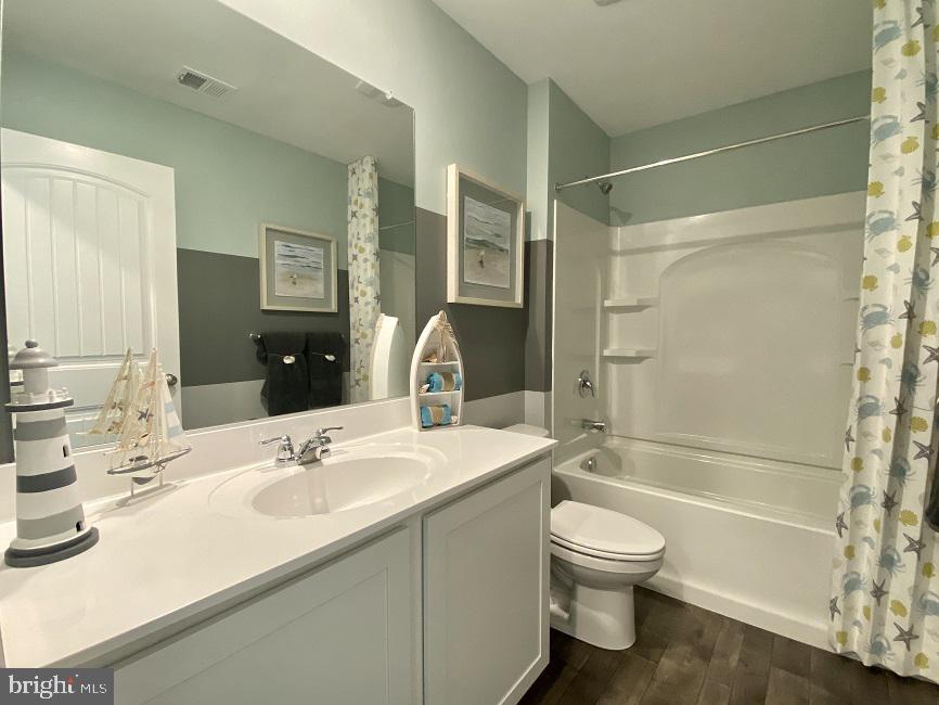 SASSAFRAS MEADOWS - Residential