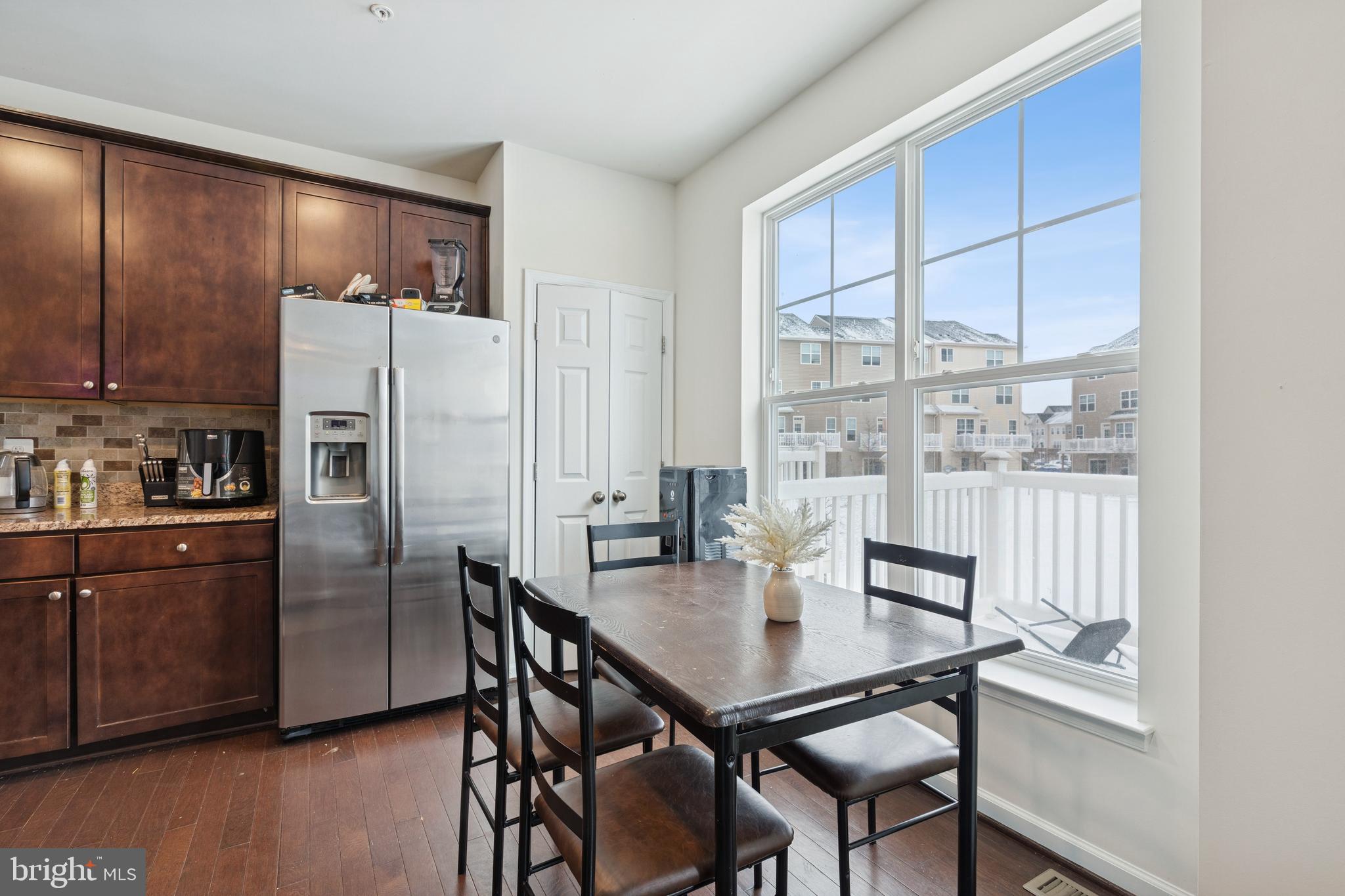 JEFFERSON PLACE - Residential