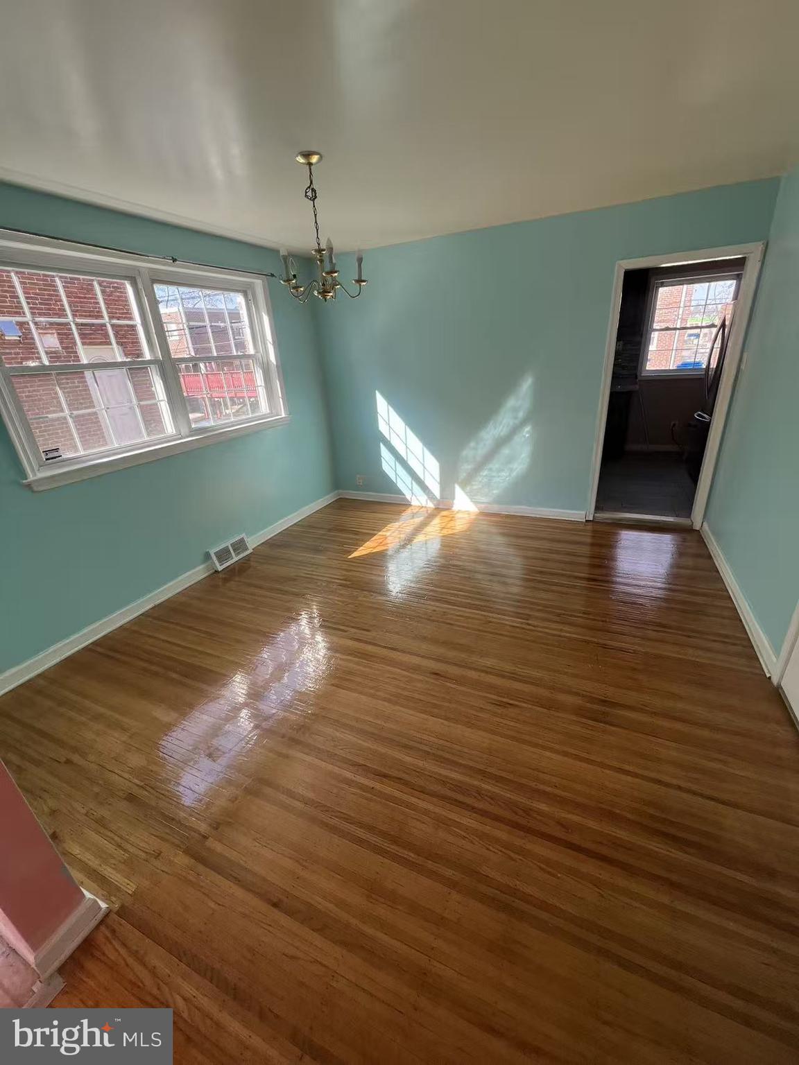 PHILADELPHIA - Residential