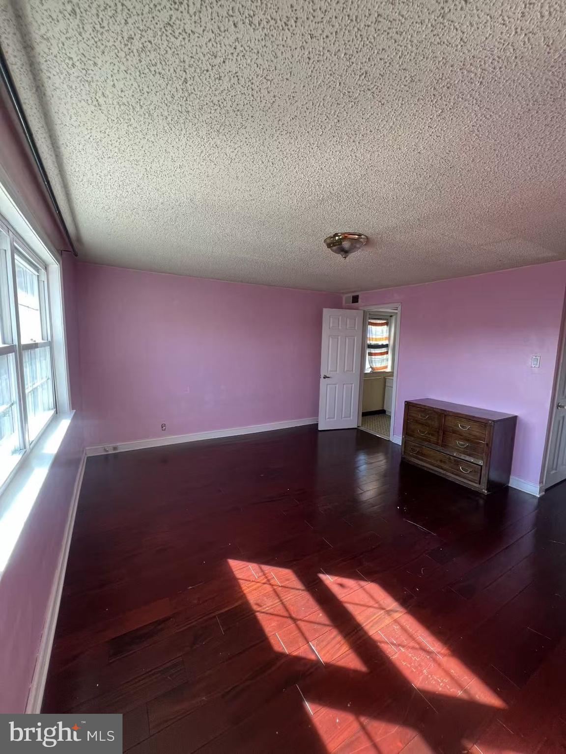 PHILADELPHIA - Residential