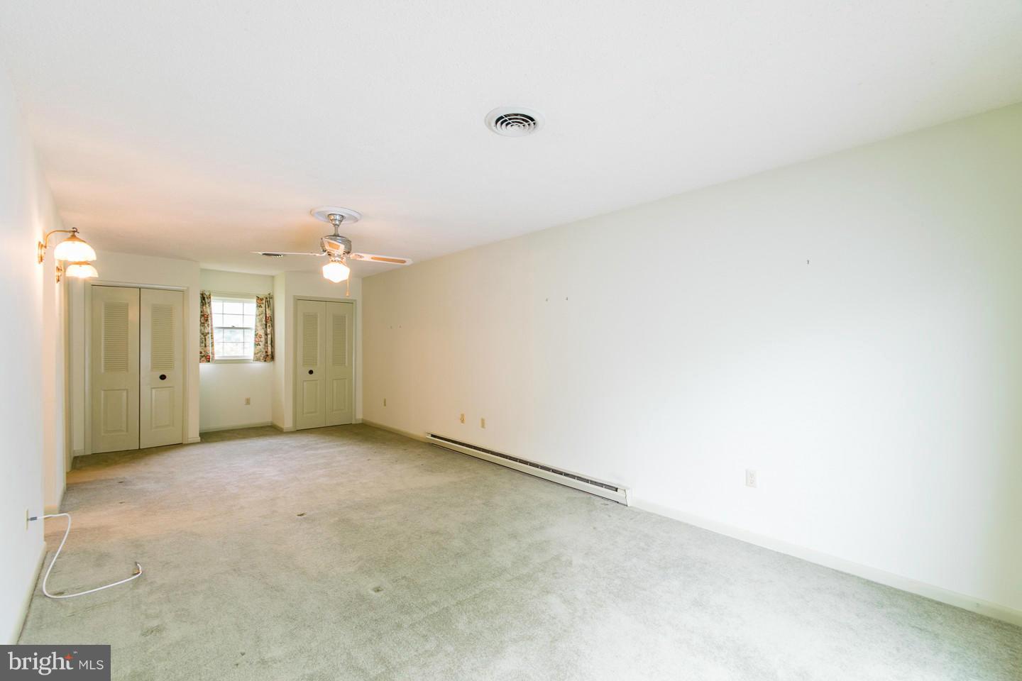 LAKEWOOD HILLS - Residential