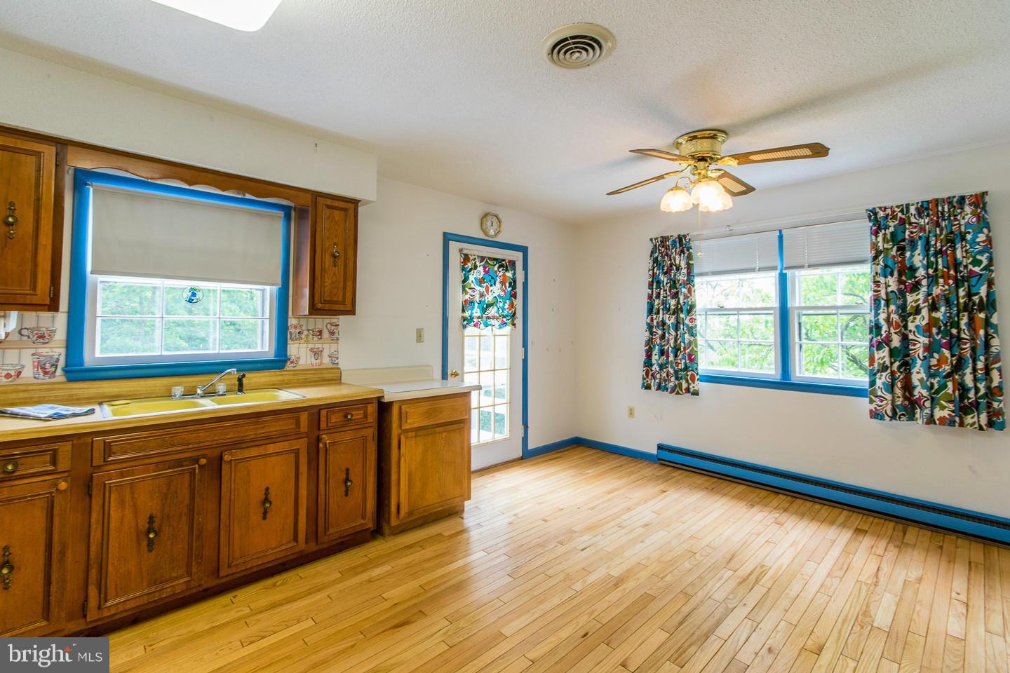 LAKEWOOD HILLS - Residential