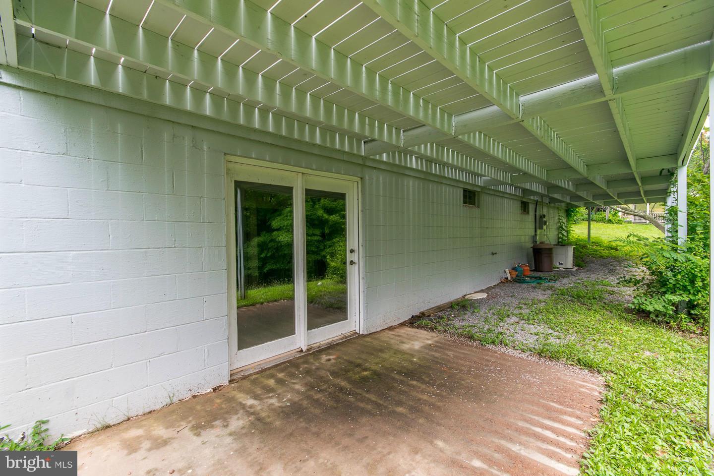 LAKEWOOD HILLS - Residential