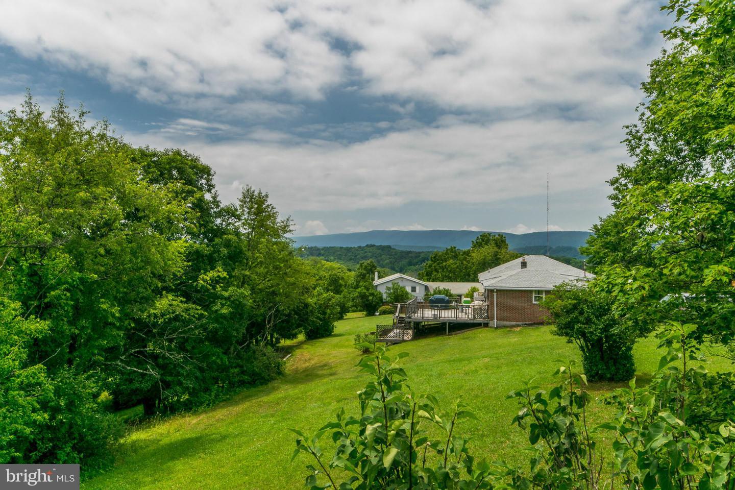 LAKEWOOD HILLS - Residential