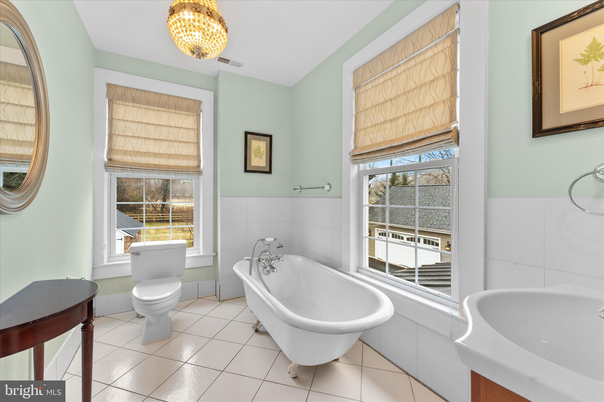 PAEONIAN SPRINGS - Residential