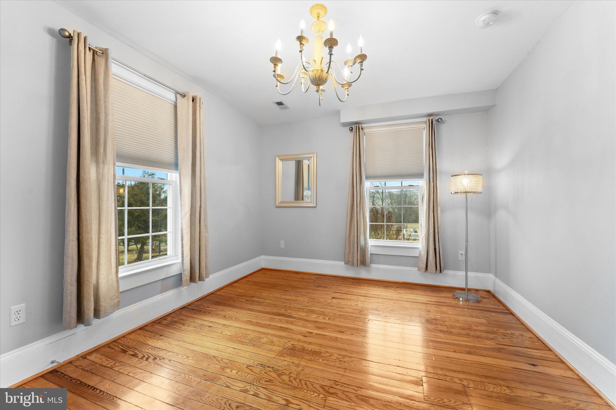 PAEONIAN SPRINGS - Residential