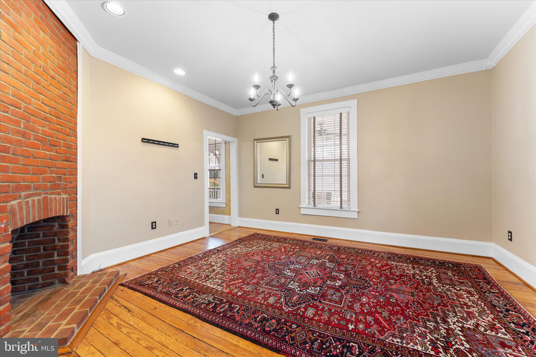 PAEONIAN SPRINGS - Residential