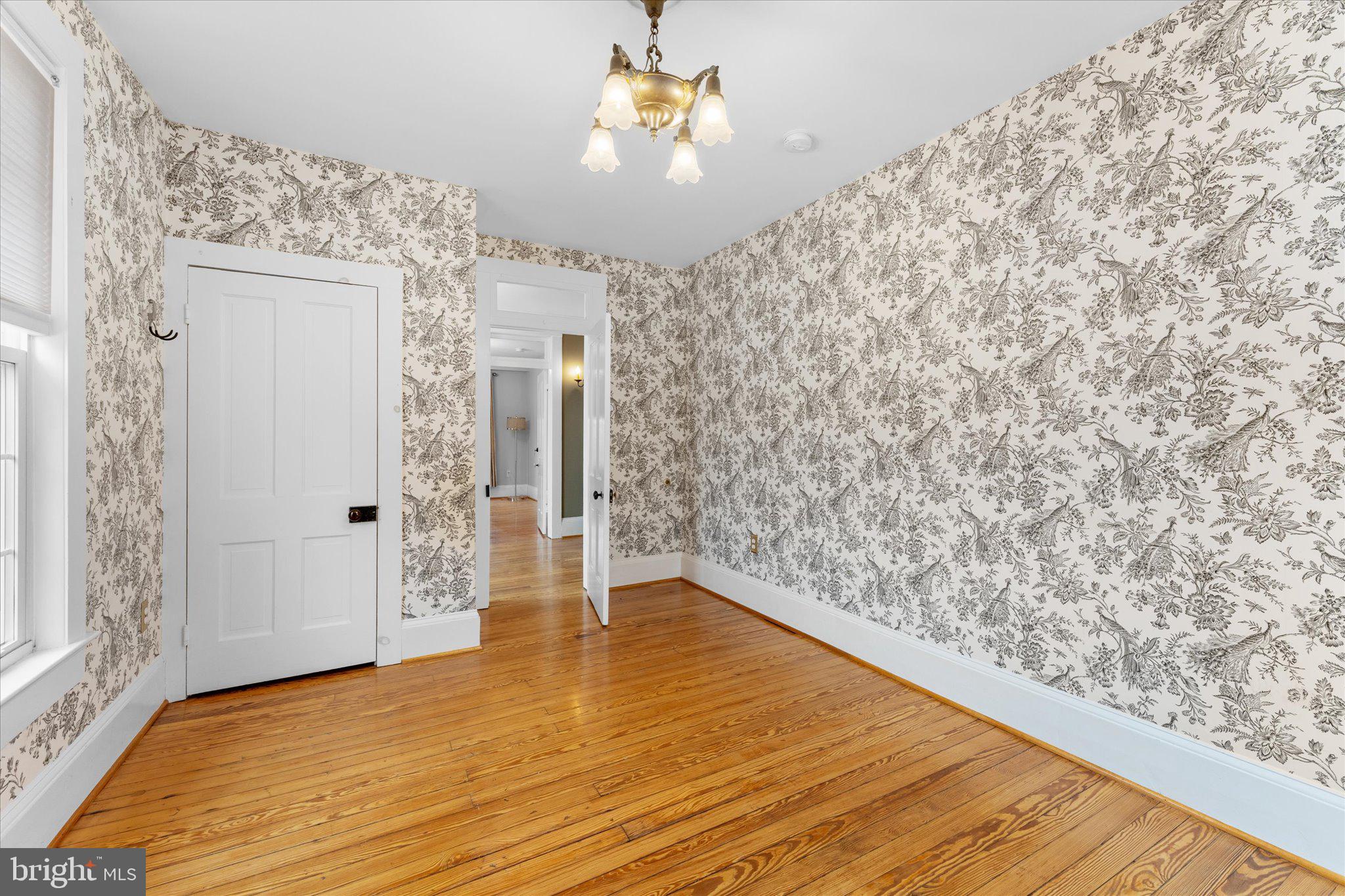 PAEONIAN SPRINGS - Residential