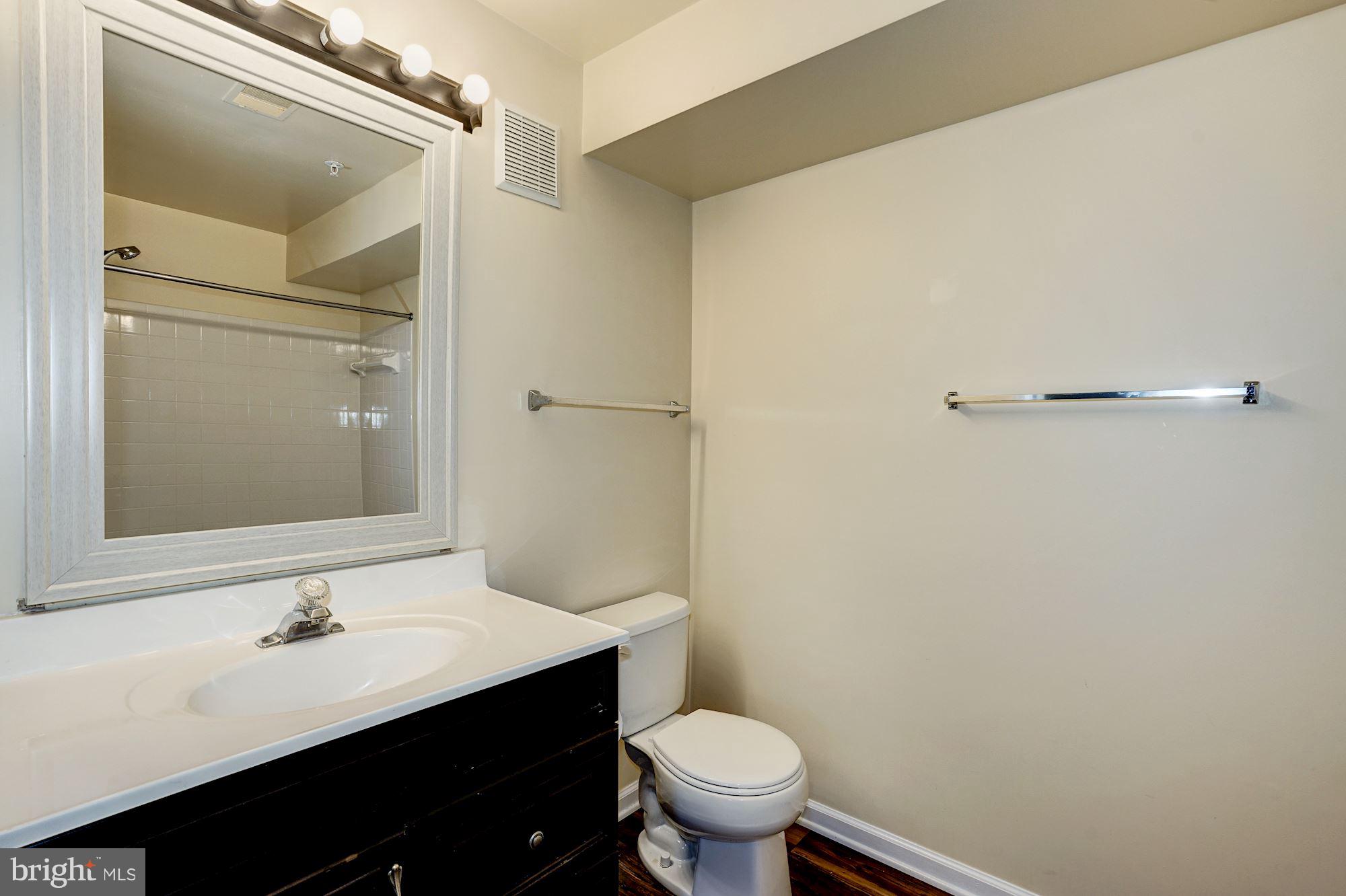 SOUTH MEADOWS - Residential