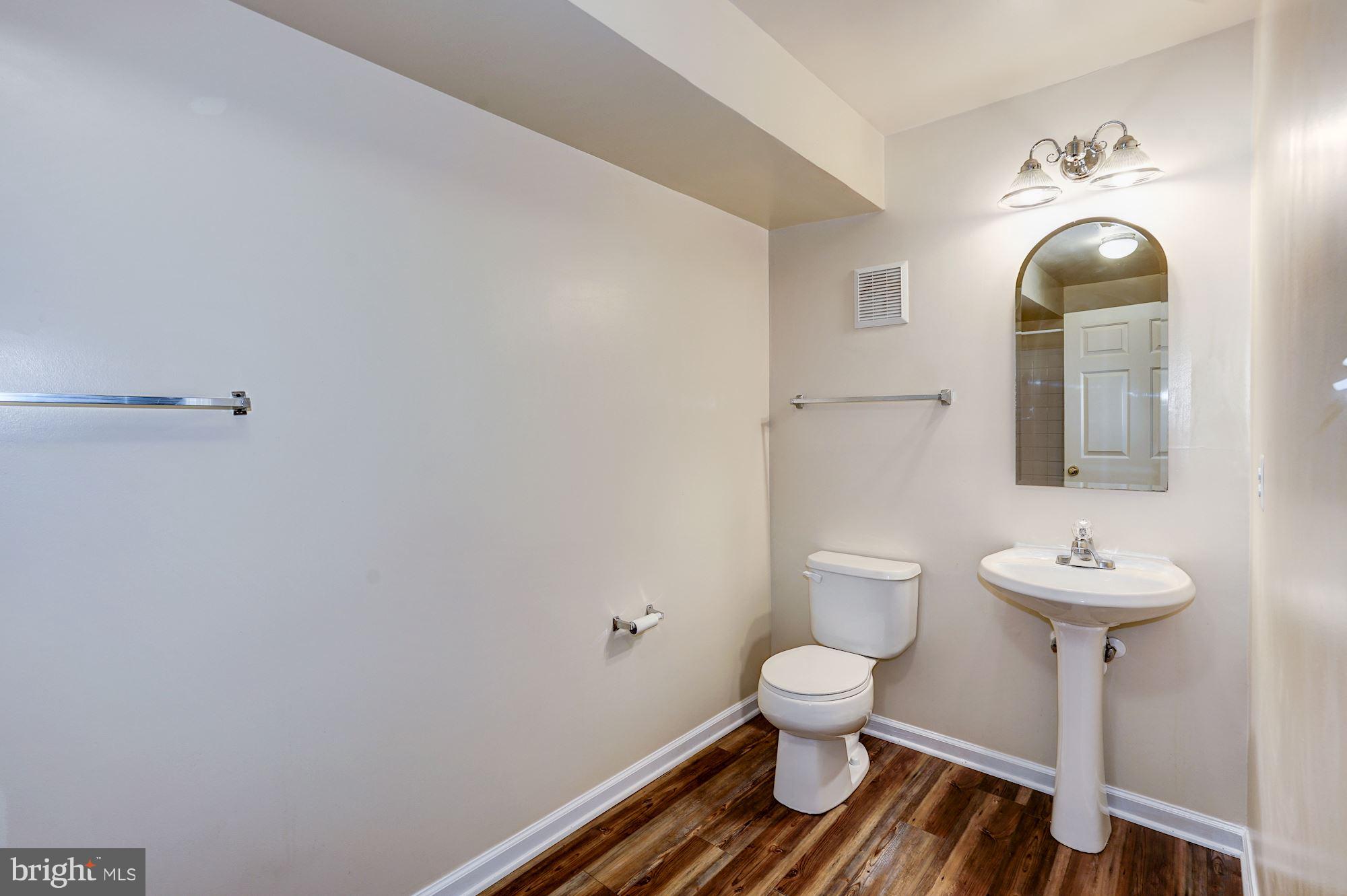 SOUTH MEADOWS - Residential