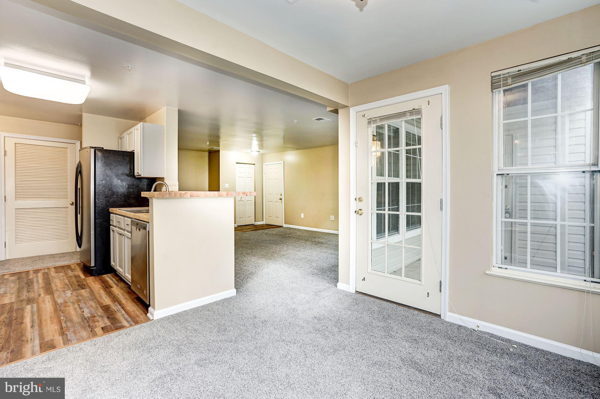 SOUTH MEADOWS - Residential