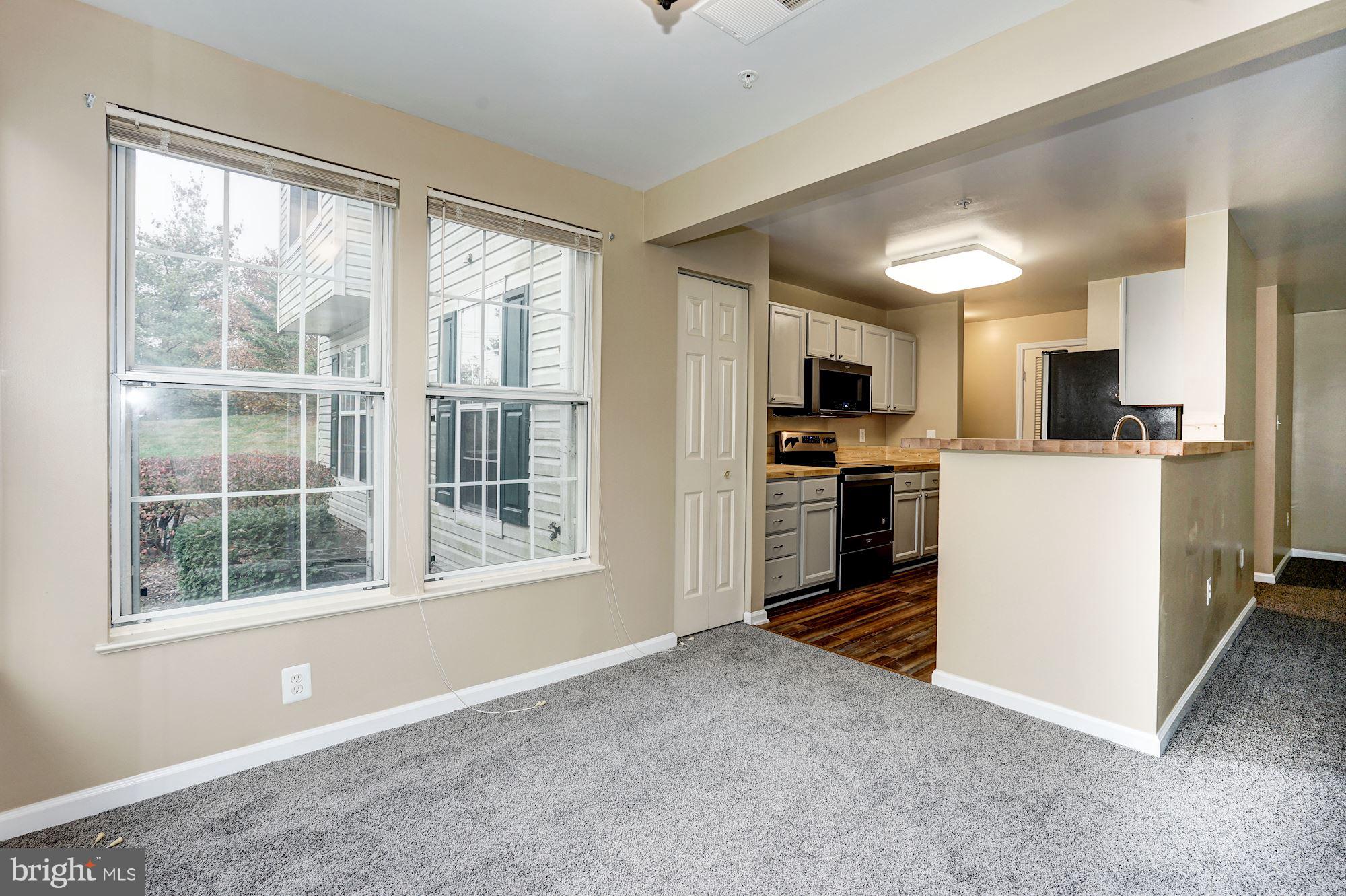 SOUTH MEADOWS - Residential