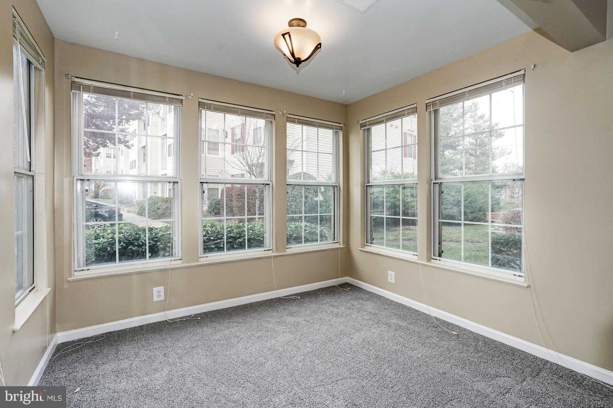 SOUTH MEADOWS - Residential