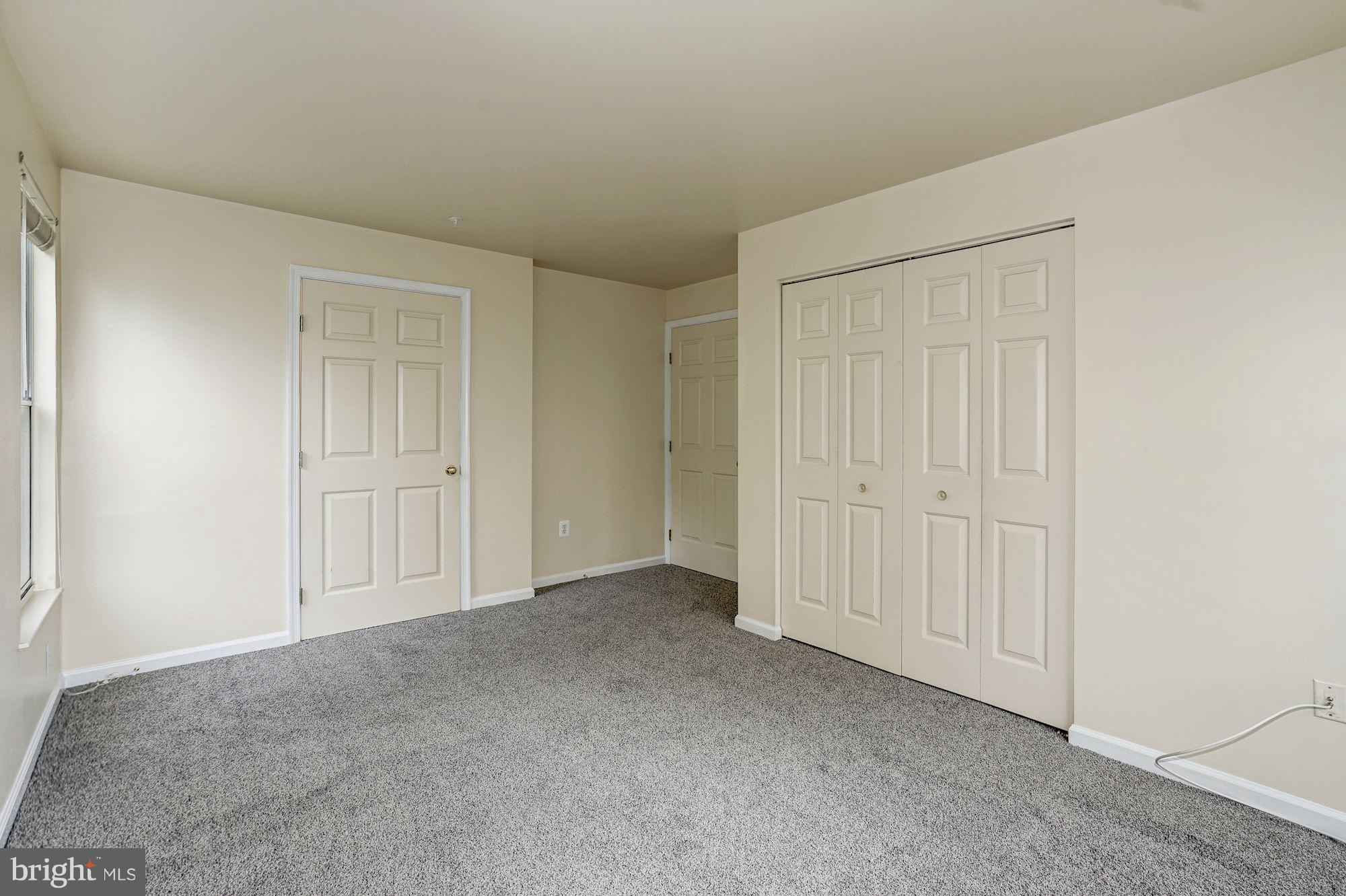 SOUTH MEADOWS - Residential