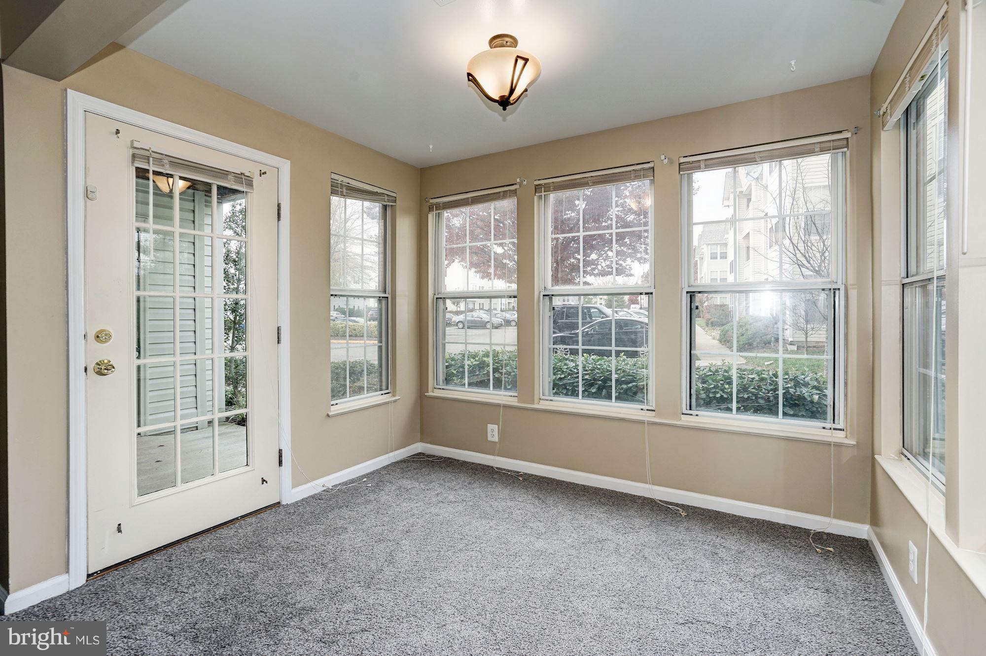 SOUTH MEADOWS - Residential