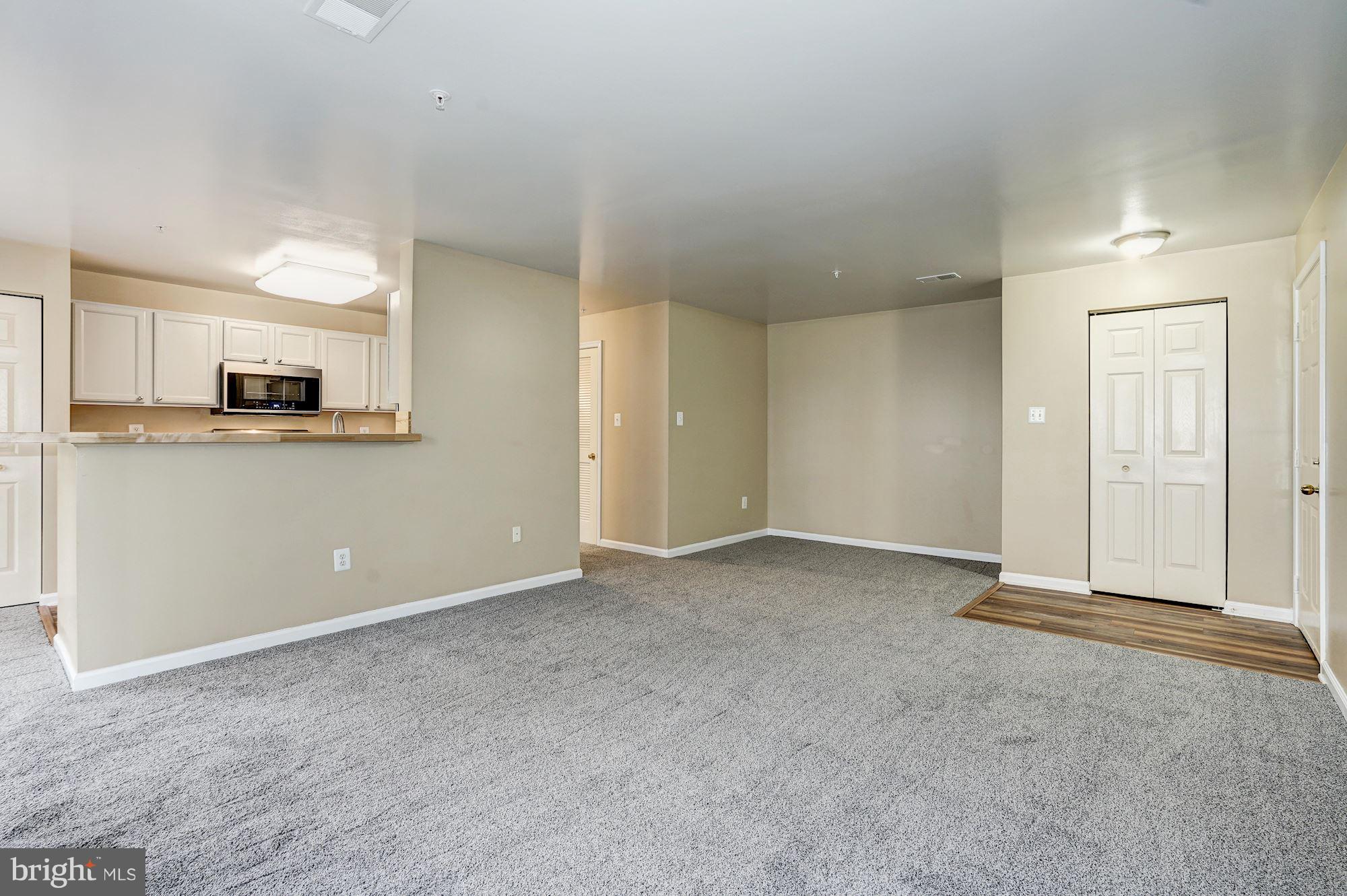 SOUTH MEADOWS - Residential