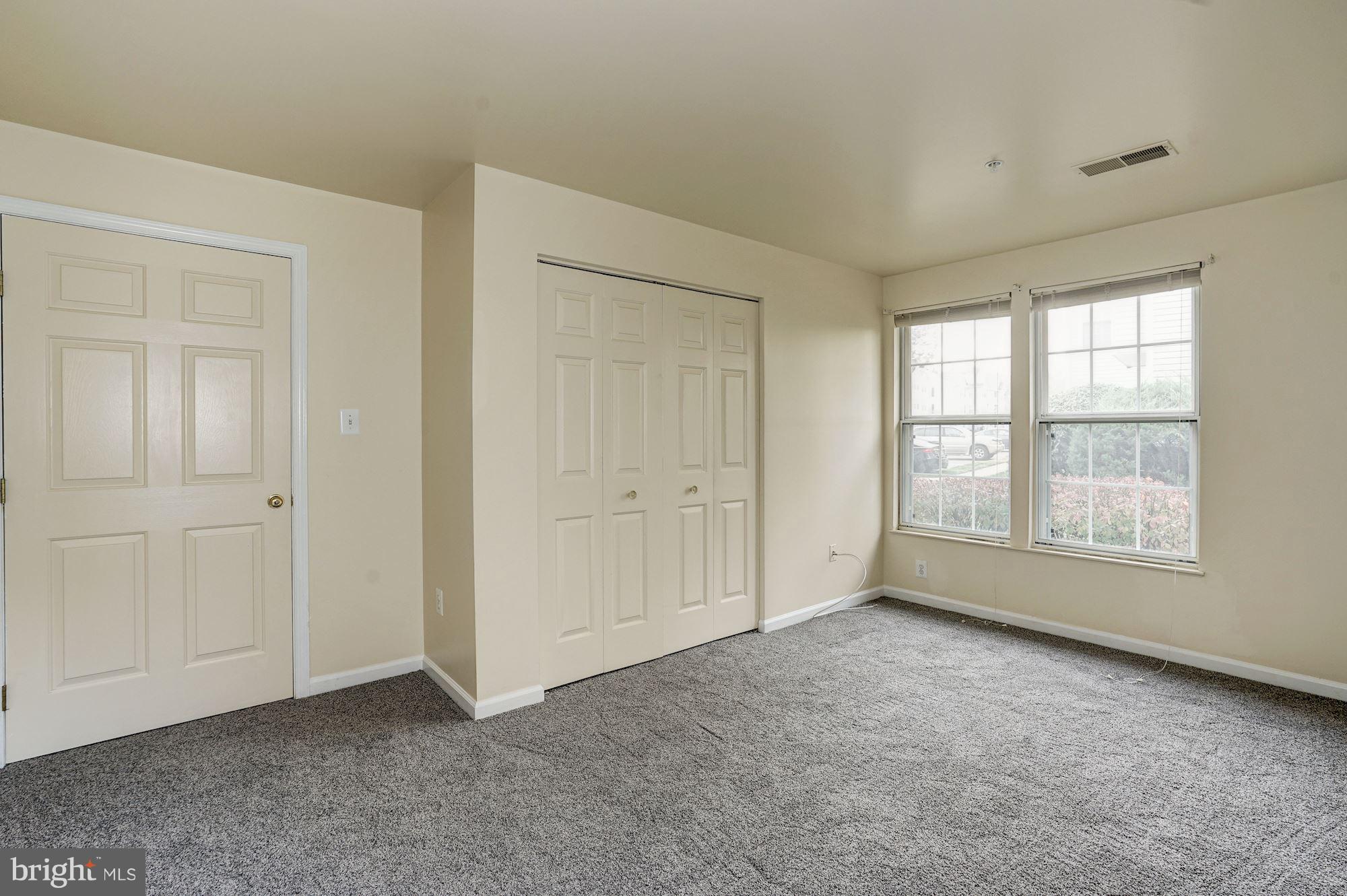 SOUTH MEADOWS - Residential