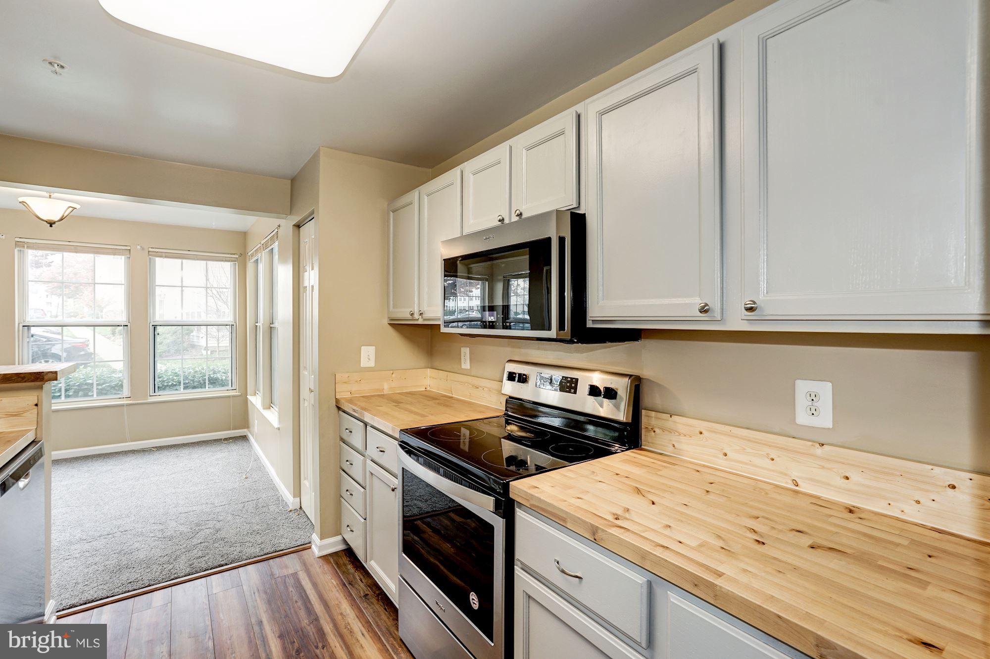 SOUTH MEADOWS - Residential