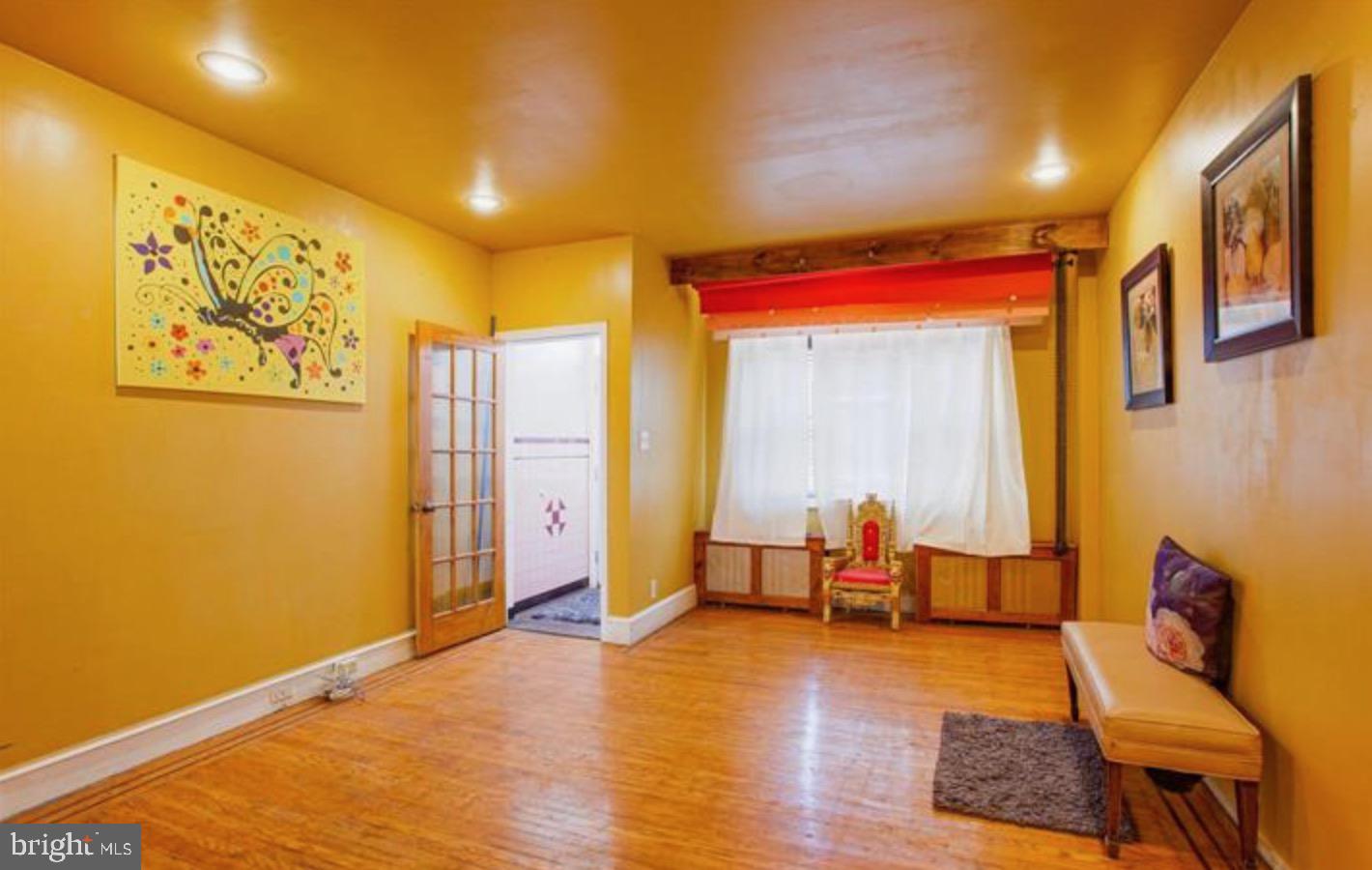 PHILADELPHIA (SOUTH) - Residential