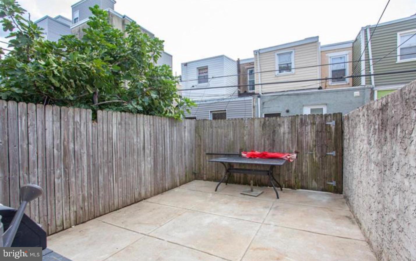 PHILADELPHIA (SOUTH) - Residential