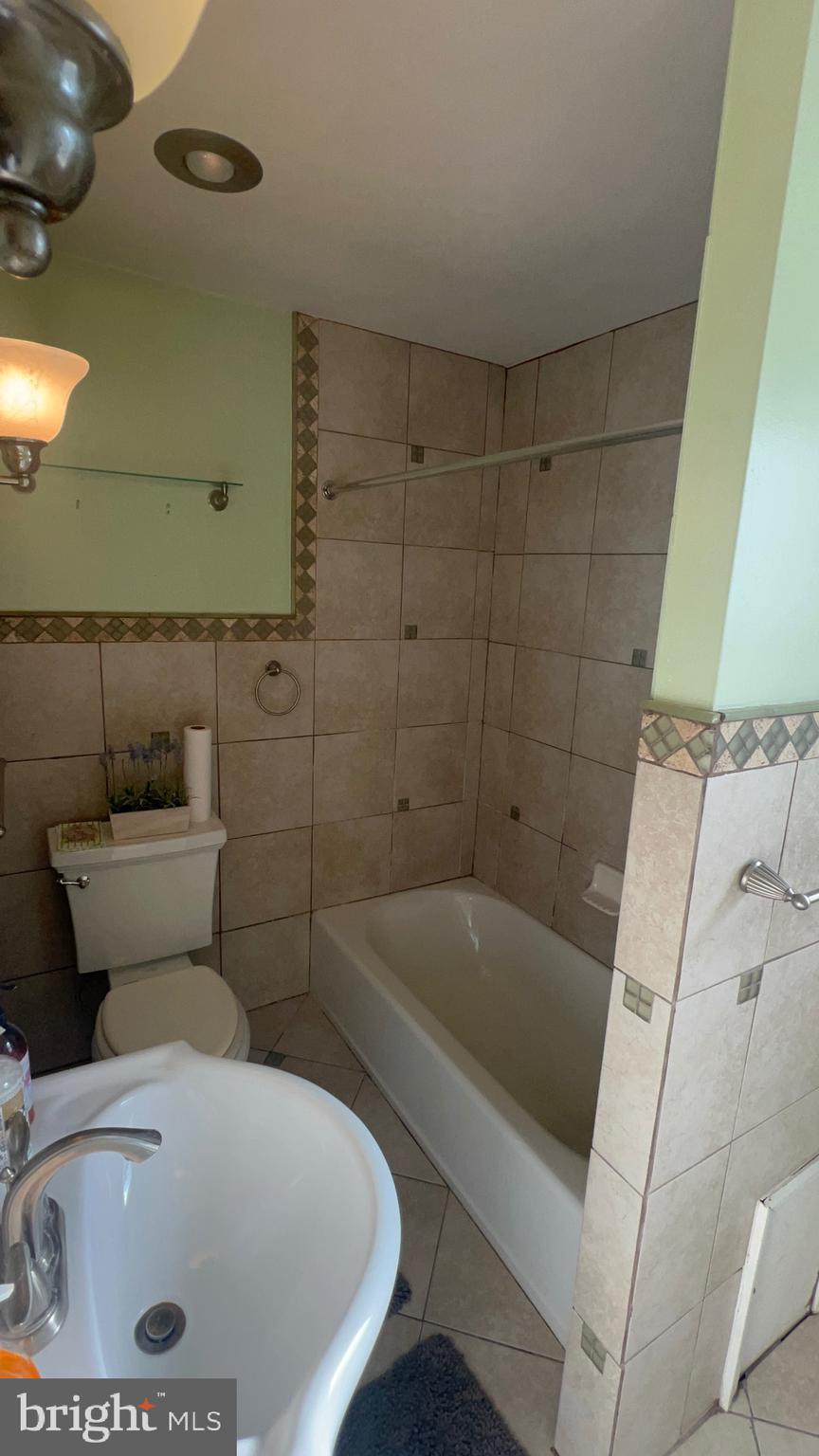 PHILADELPHIA (SOUTH) - Residential