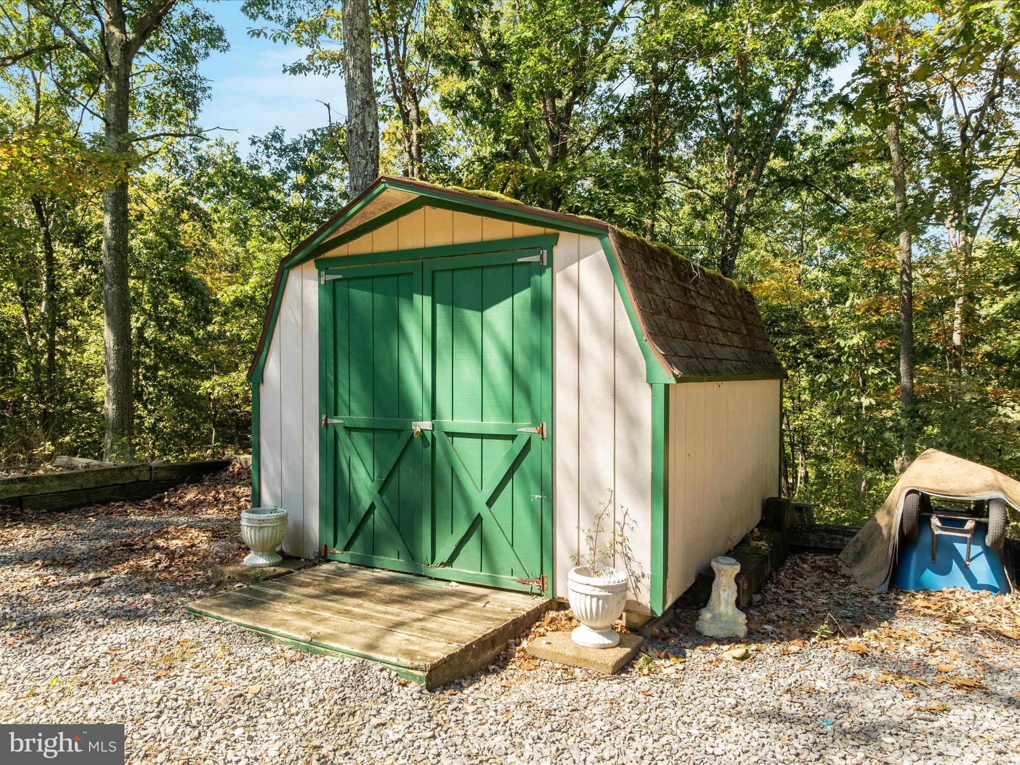 LITTLE CREEK - Residential