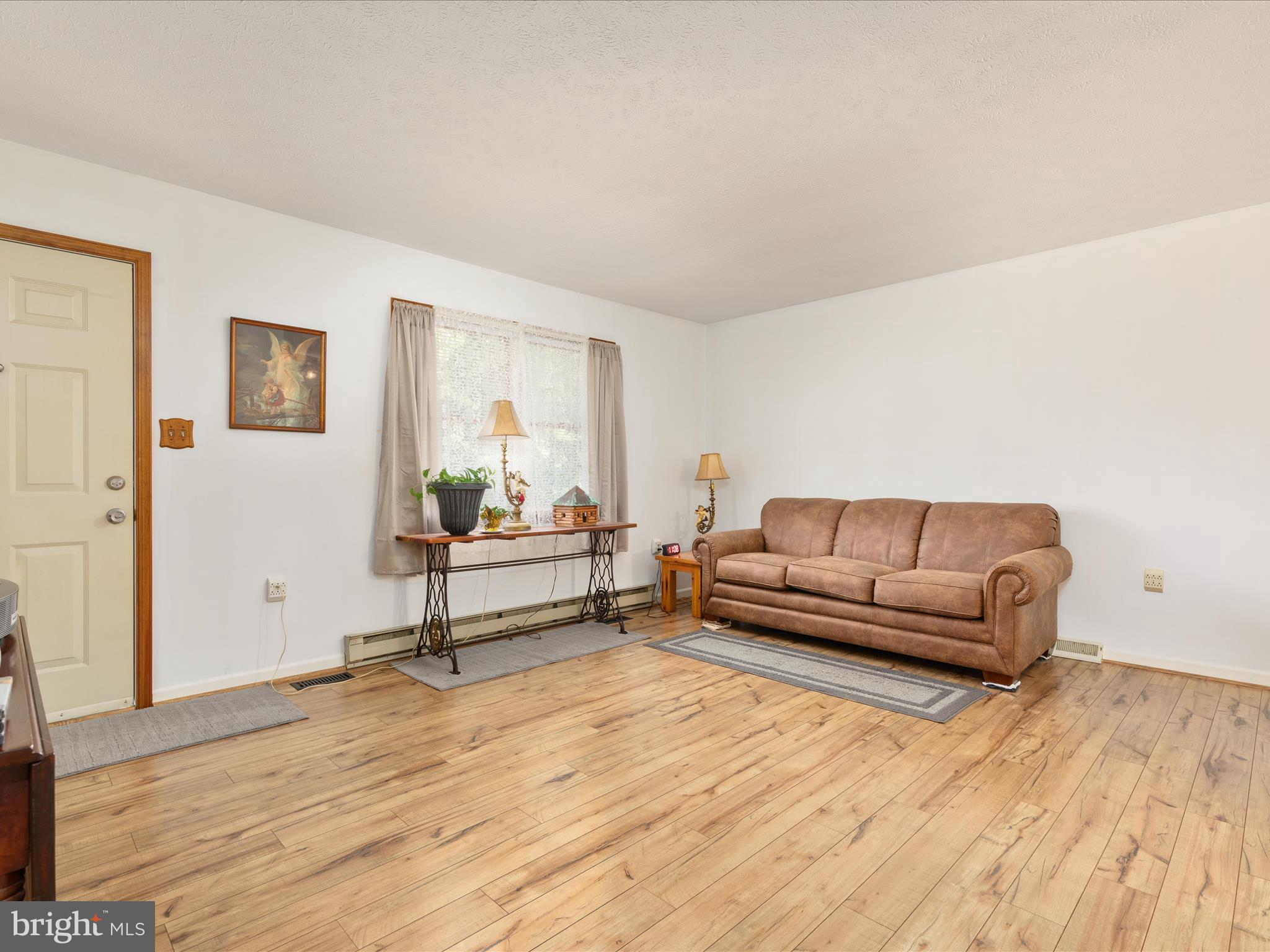 LITTLE CREEK - Residential