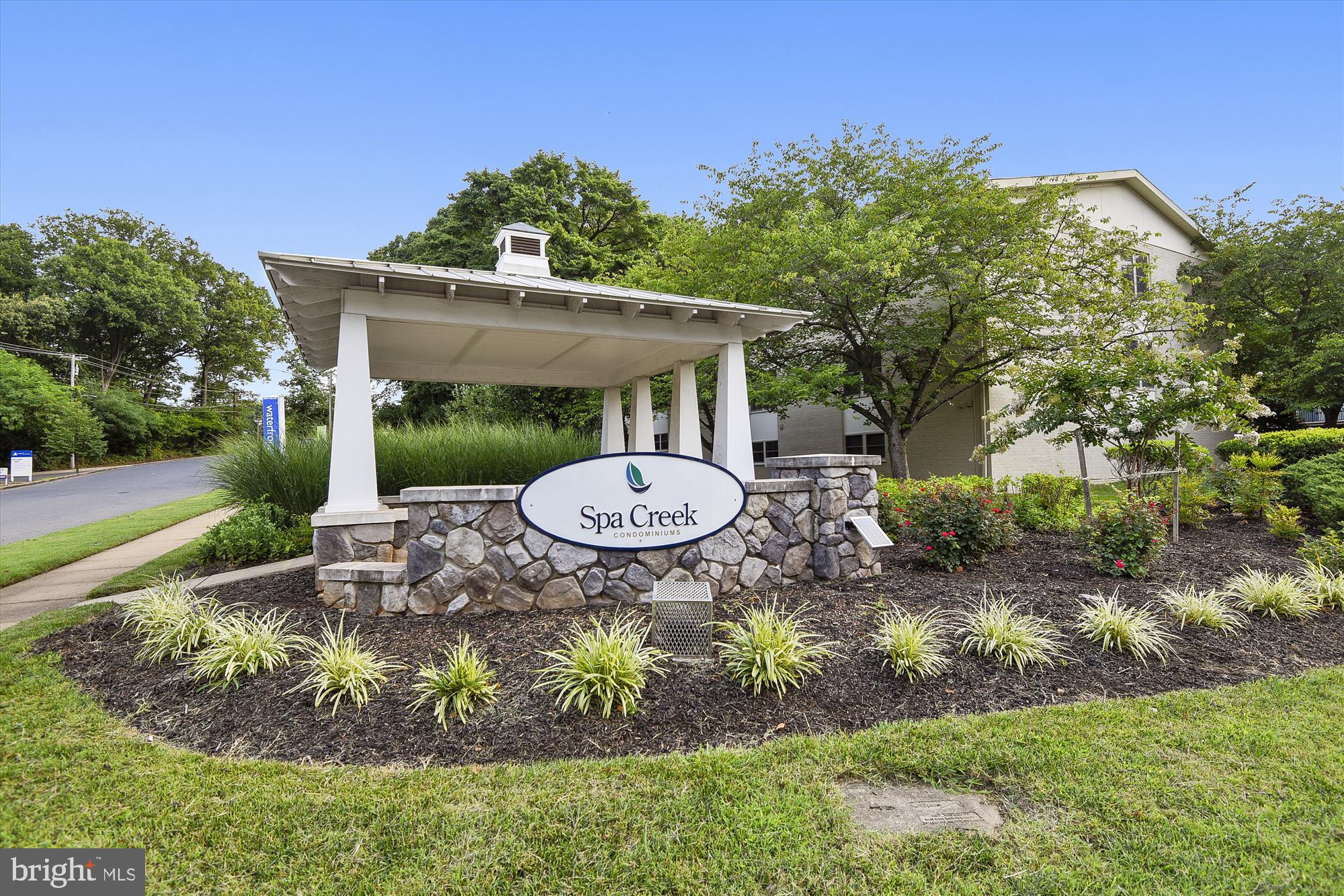 THE LANDING AT SPA CREEK - Residential