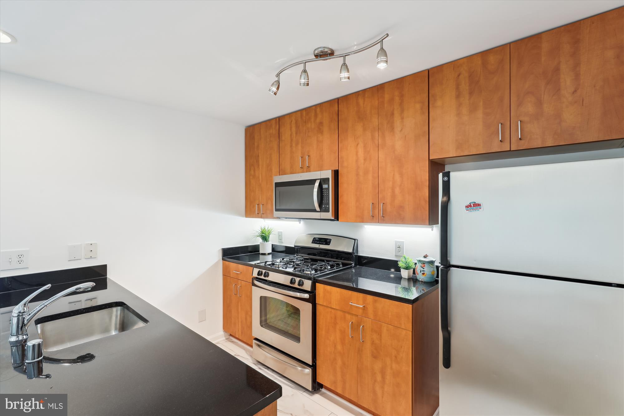 THE LANDING AT SPA CREEK - Residential